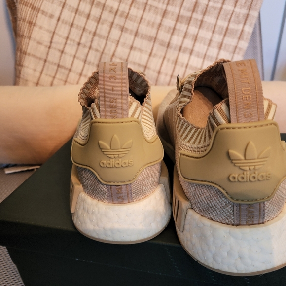 Adidas NMD_R1 PK Men's Sneakers - Picture 12 of 14